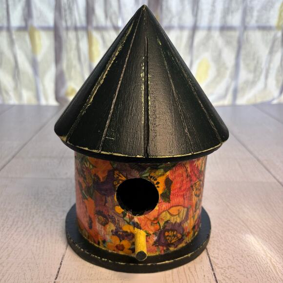 Hand Painted Green Birdhouse Green with Gnomes Floral Design. - Picture 1 of 11